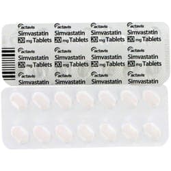 Vue avant et arrière de l'emballage blister comprimés de Simvastatin